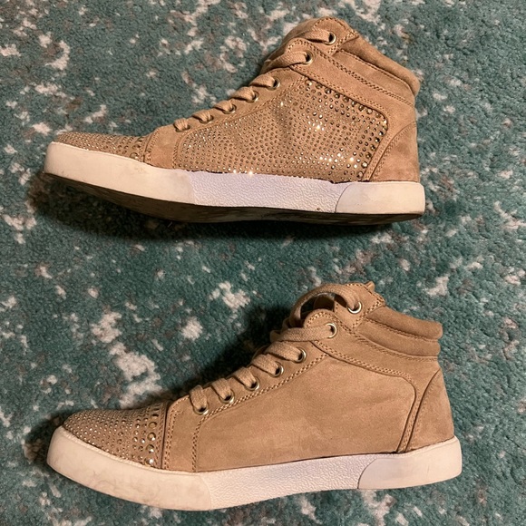 Beige bejeweled shoes size 7.5 - Picture 3 of 4